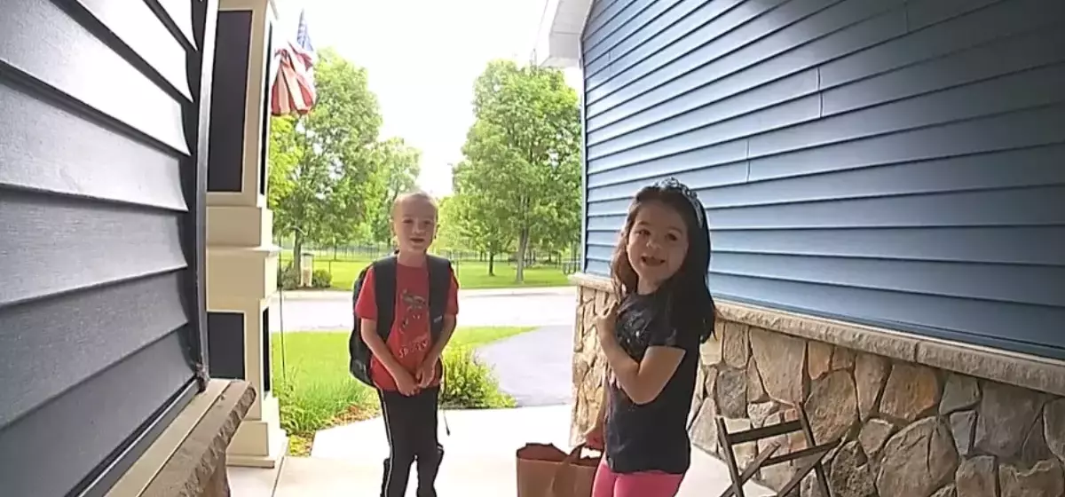 A Heartwarming Solution for Bridging the Miles Between a Military Dad and His Kids