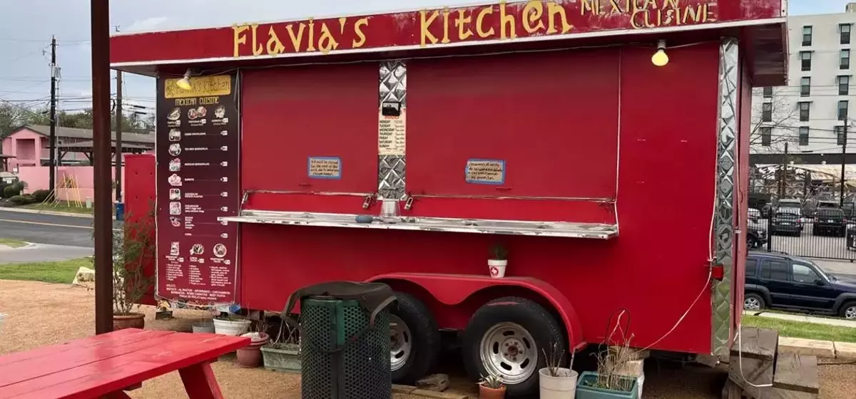 Austin Food Trucks Shine on Yelp’s National Ranking for 2025