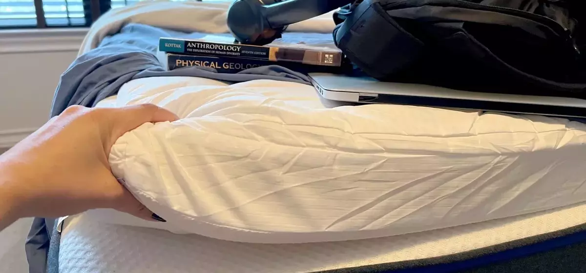 Optimizing Dorm Room Comfort: A Guide to Mattress Toppers