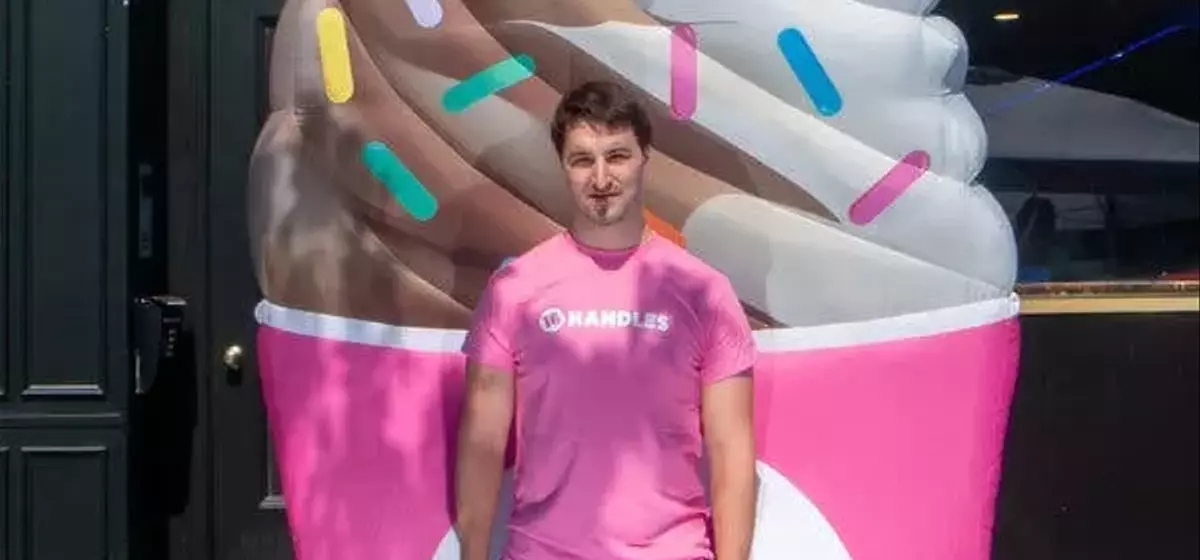 Frozen Yogurt's Resurgence: 16 Handles Leads the Sweet Comeback