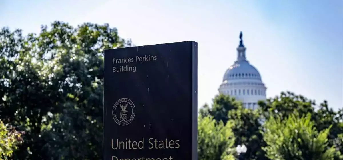 Trump Nominates Conservative Economist to Lead Key Statistical Agency