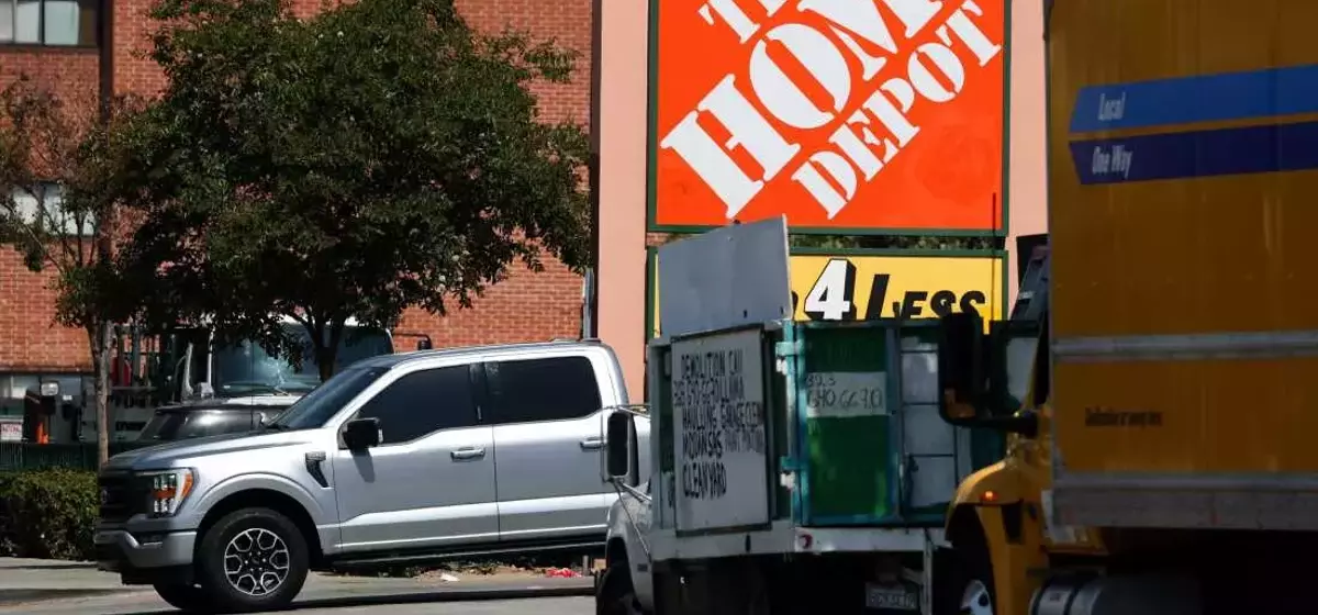 Home Depot's Stance on Immigration Raids and Day Laborers