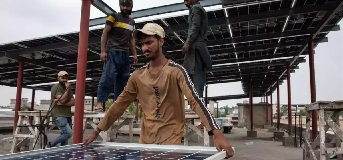 Pakistan's Solar Revolution: A Nation's Embrace of Renewable Energy