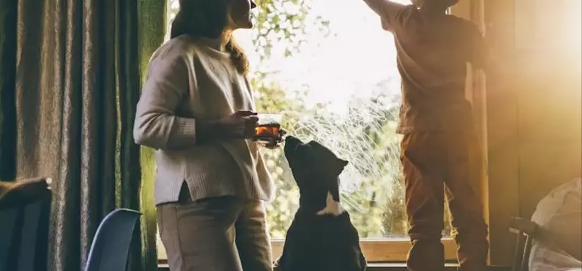 The Mystery of Early Risers: Do Children Sense Their Parents' Awakening?