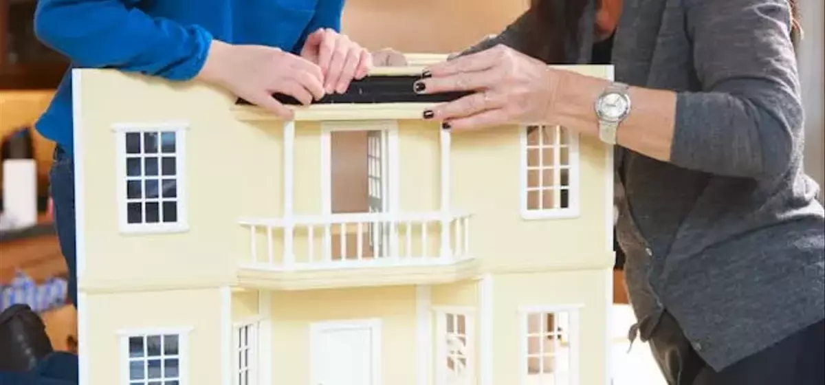 The Enduring Joy of Pretend Play: Why Older Kids Still Benefit from Imagination
