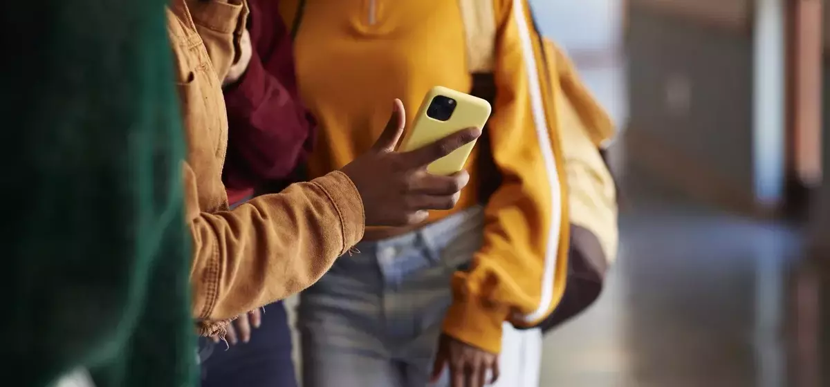 Instagram Launches School Program to Combat Cyberbullying