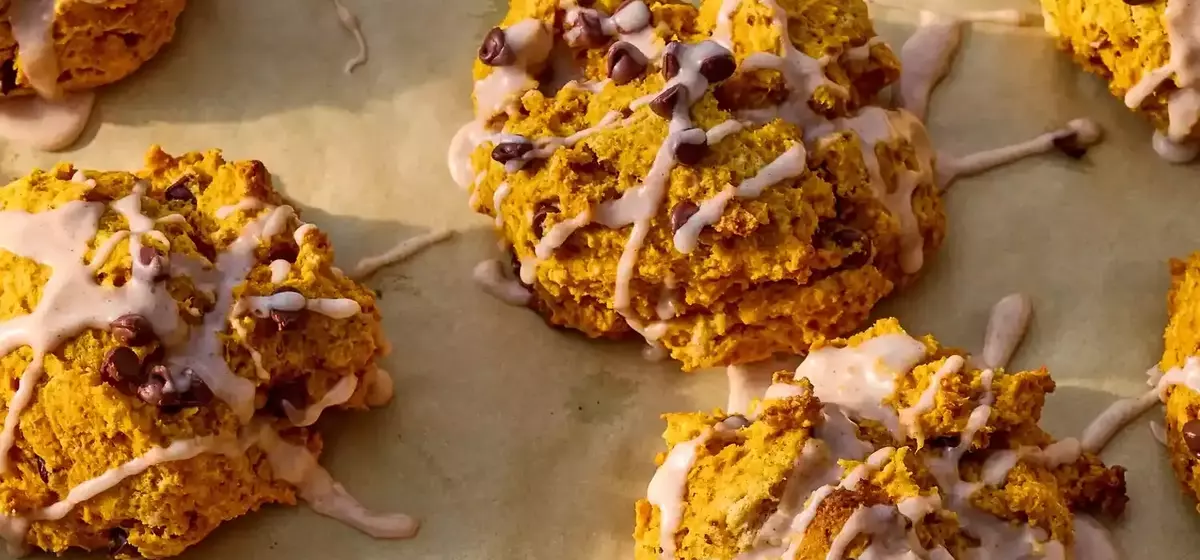 Effortless Pumpkin Chocolate-Chip Drop Scones