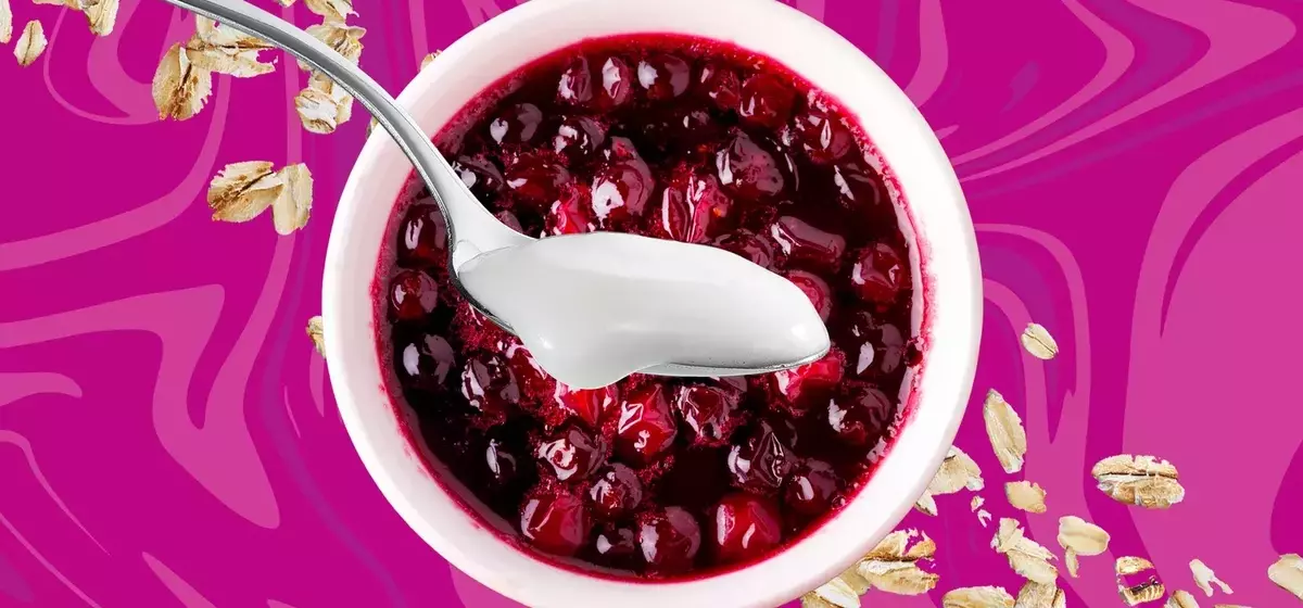 Repurpose Leftover Cranberry Sauce with Delicious Baked Oats