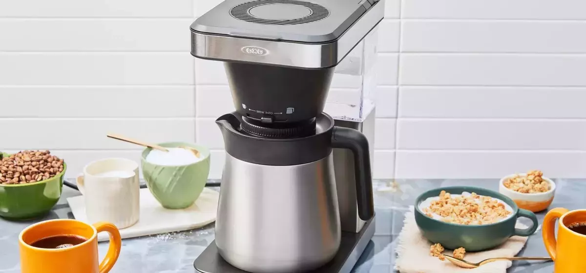 Smart Holiday Kitchen Buys: A Guide to Black Friday and Cyber Monday Deals