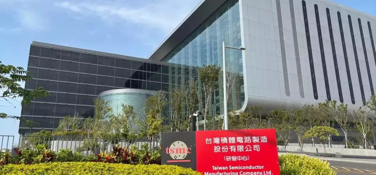 TSMC Expands Globally Amidst Geopolitical Shifts and Surging AI Demand