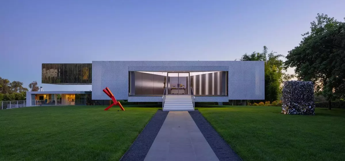 Michael Ovitz's Beverly Hills Home: A Collector's Sanctuary of Modern Art