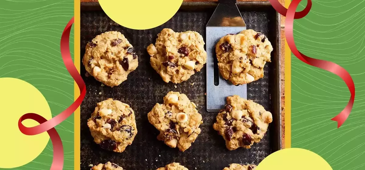 The Charm of Homemade Cranberry White Chocolate Oatmeal Cookies