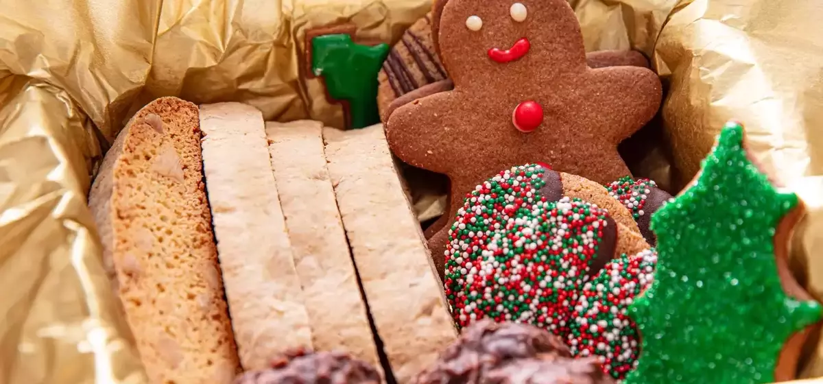 Mastering Holiday Cookie Platters for Extended Enjoyment