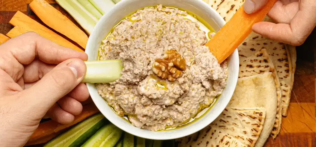 Crafting the Perfect Walnut Skordalia: A Versatile Greek Garlic Dip