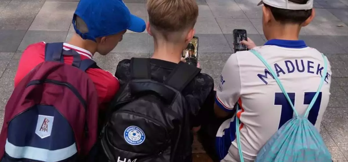 Australia Implements Social Media Ban for Minors Under 16