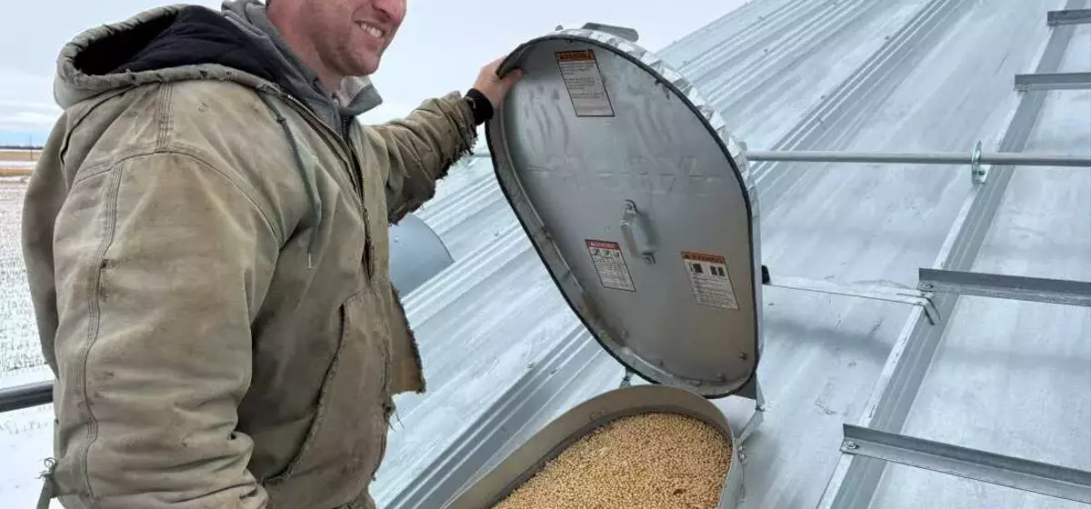 US Farmers Seek Sustainable Solutions Amid Trade Disputes, Beyond Aid Packages
