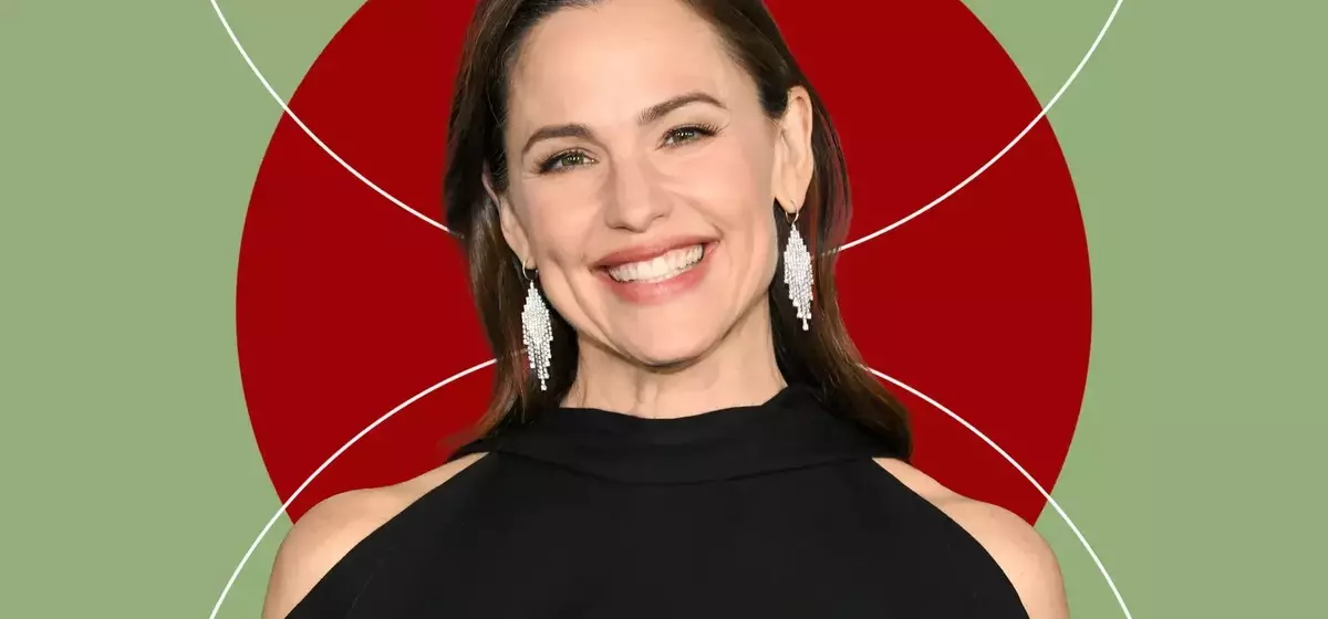 Jennifer Garner and Her Mother Share Their Beloved 'Cowboy Cookies' Recipe for the Holiday Season