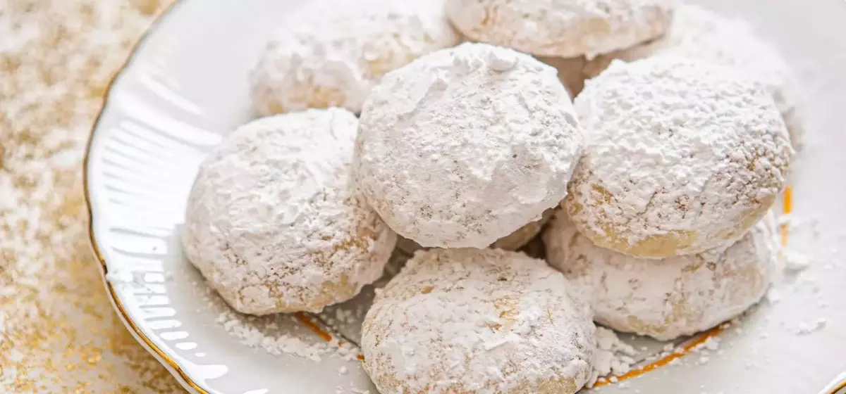 The Quest for the Ultimate Snowball Cookie
