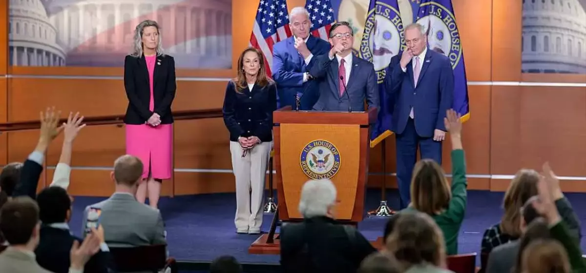 ACA Shoppers Face Mounting Costs as Congress Delays Healthcare Decisions