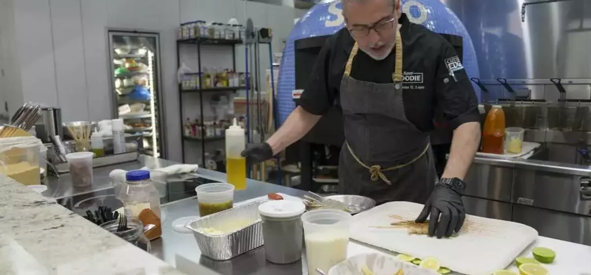 Navigating Economic Headwinds: How Chain Restaurants Maintain Affordability Amid Rising Costs