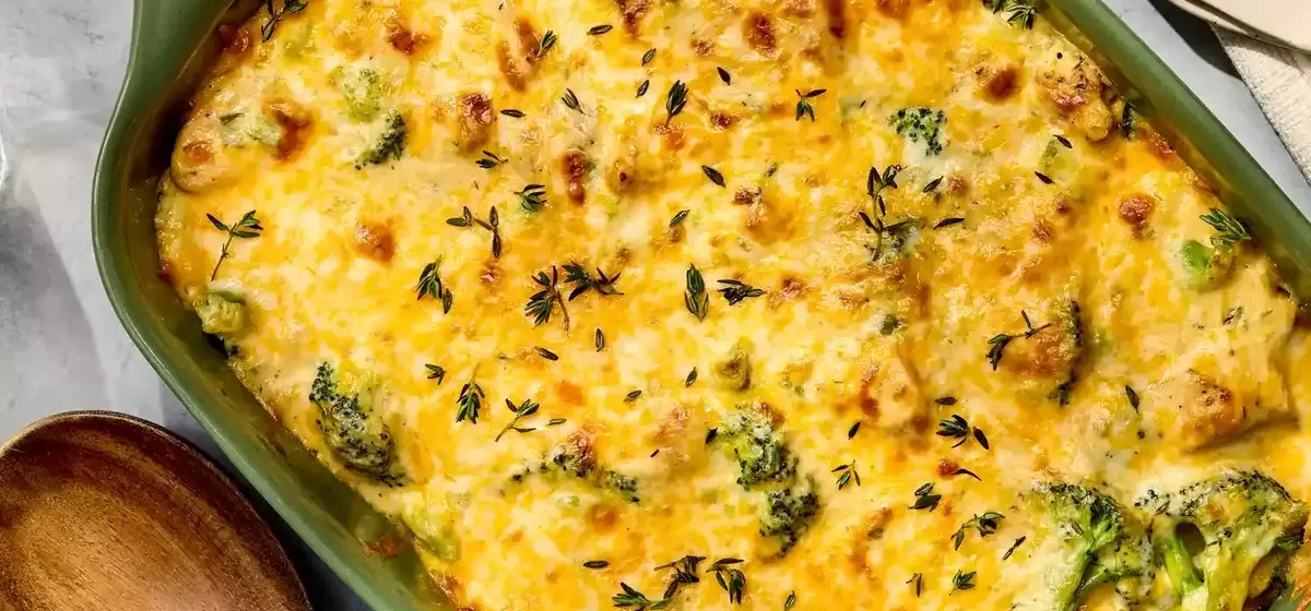 Wholesome Chicken, Broccoli & Quinoa Bake: A Comfort Food Revitalization
