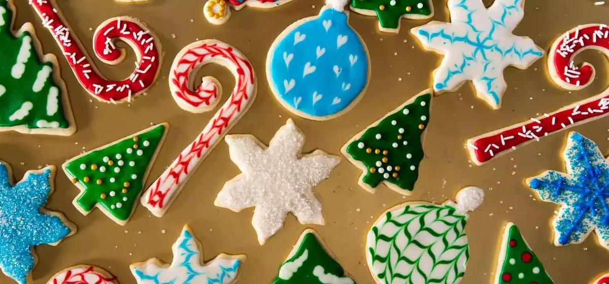 Mastering the Art of Festive Cookie Decoration