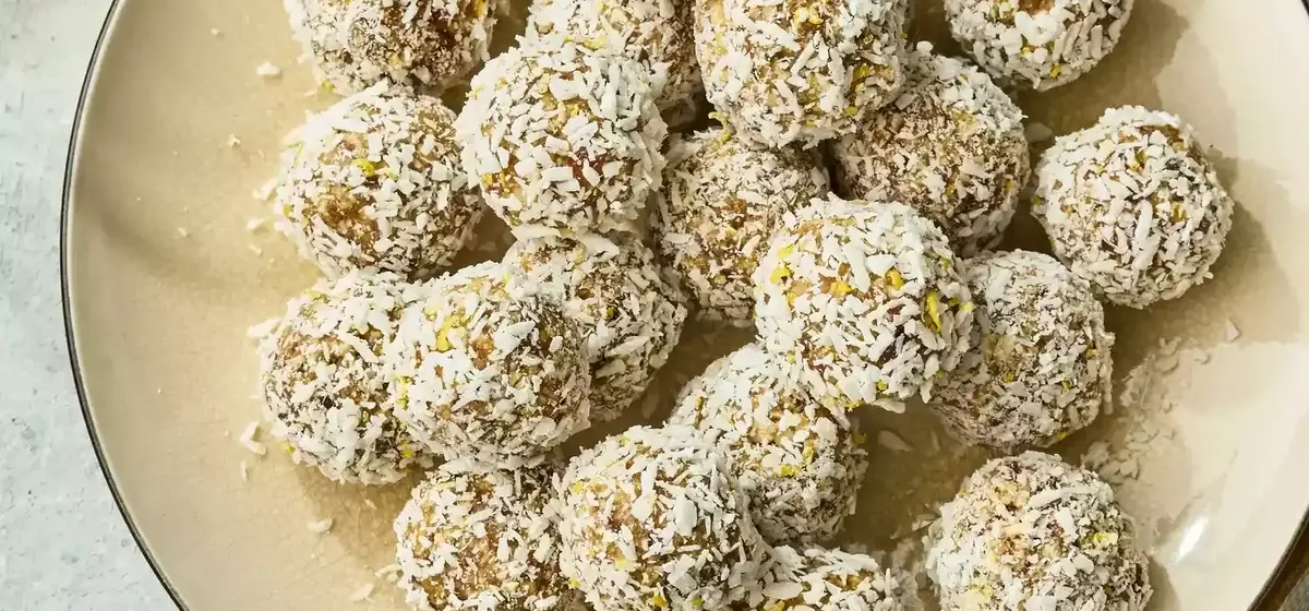 Zesty Lemon Energy Bites: A Wholesome & Sugar-Free Snack