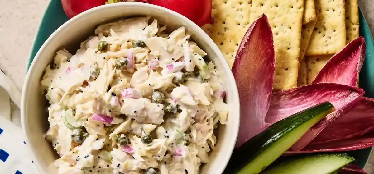 26 Light Lunch Recipes to Keep You Energized