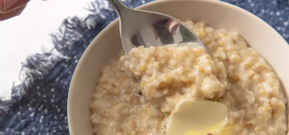 Mastering Oatmeal: Preventing Boil-Overs for a Perfect Breakfast