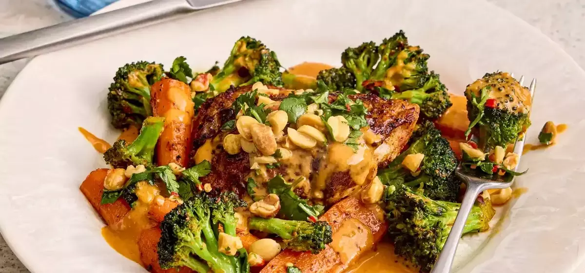 Sheet-Pan Thai Red Curry Chicken with Peanut-Lime Sauce: A Flavorful Weeknight Meal