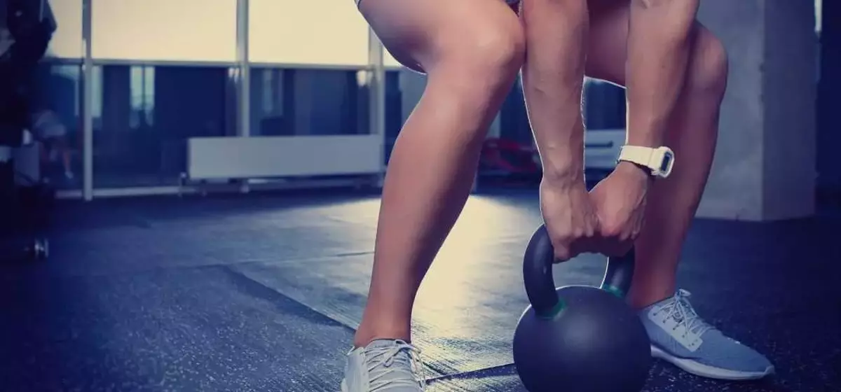 Minimalist Strength Training: Maximizing Gains in Minimal Time