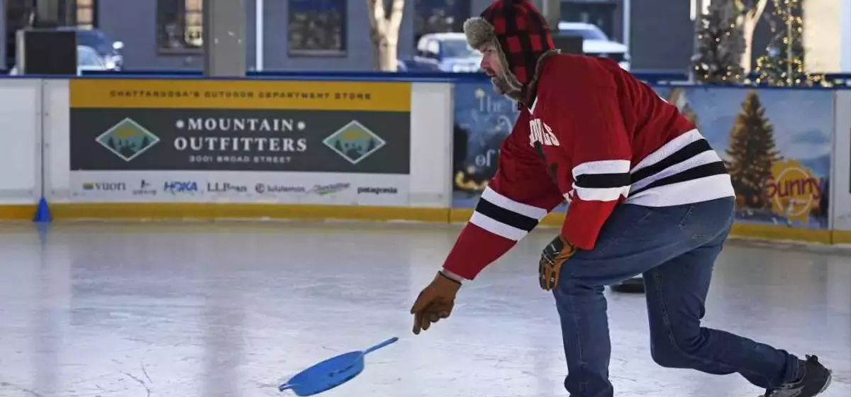 Skillet Curling: A Southern Take on an Olympic Sport