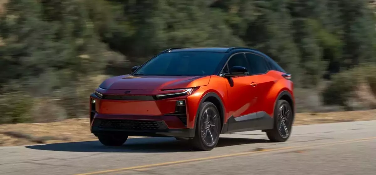 Toyota C-HR Returns Electrified for 2026 Model Year