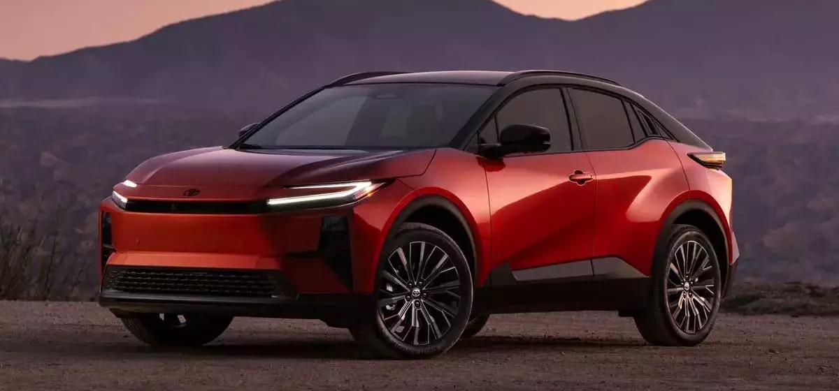 2026 Toyota C-HR: All-Electric Subcompact SUV Redefined