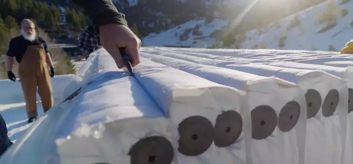 Snow Blankets: A Lifeline for Ski Seasons Amidst Warming Trends
