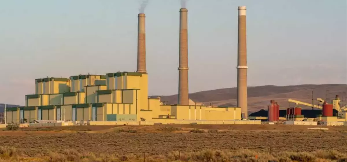 Federal Mandate on Coal Plant Sparks Legal Battle in Colorado