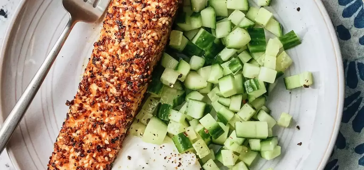 Flavorful Salmon with Everything Bagel Seasoning and Yogurt Sauce
