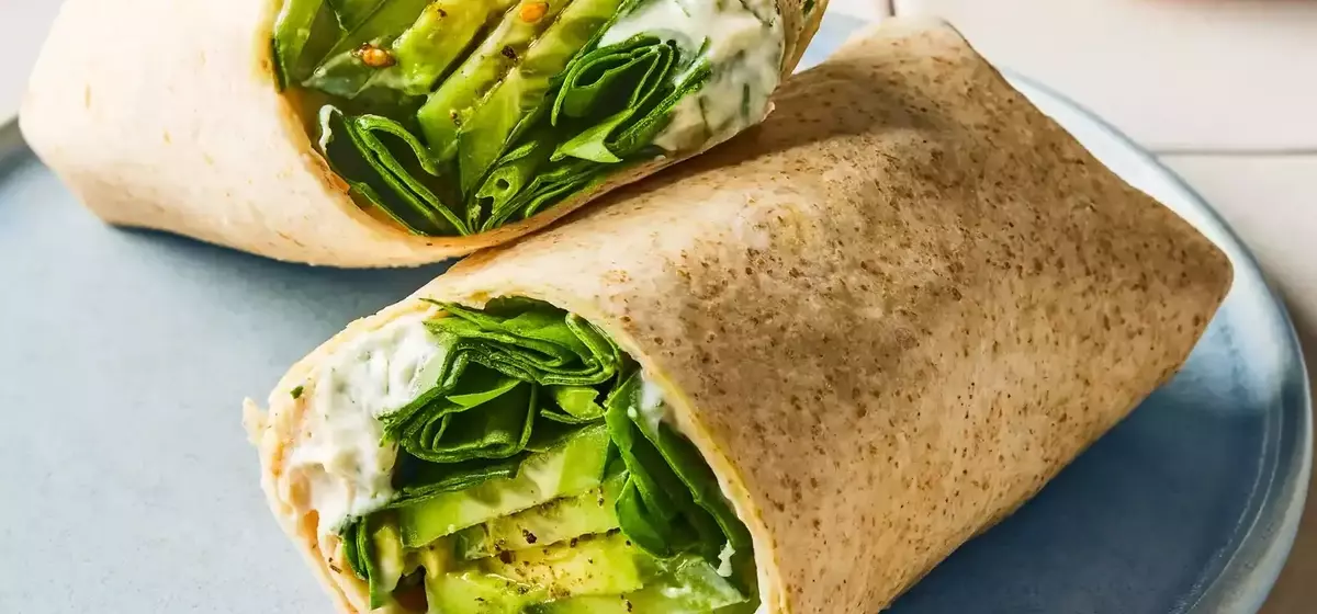 Quick and Healthy Cucumber-Spinach Wrap for a Wholesome Meal