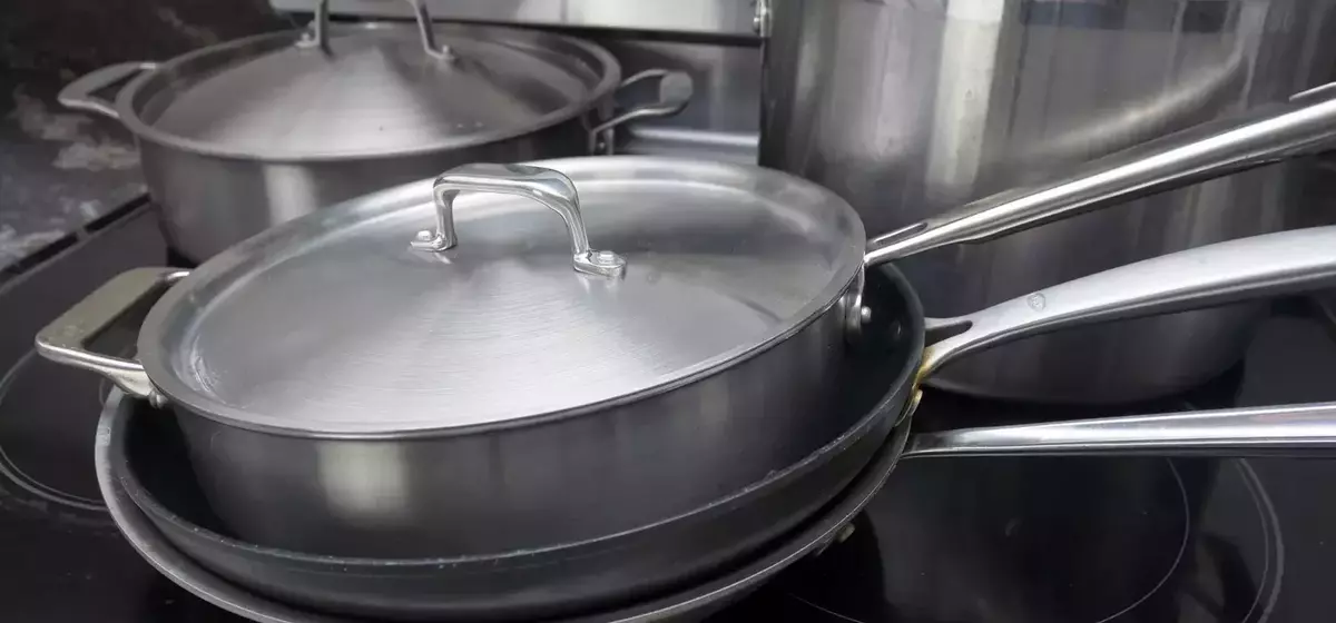 Exploring Non-Toxic Cookware: A Comprehensive Guide to Safer Kitchen Choices