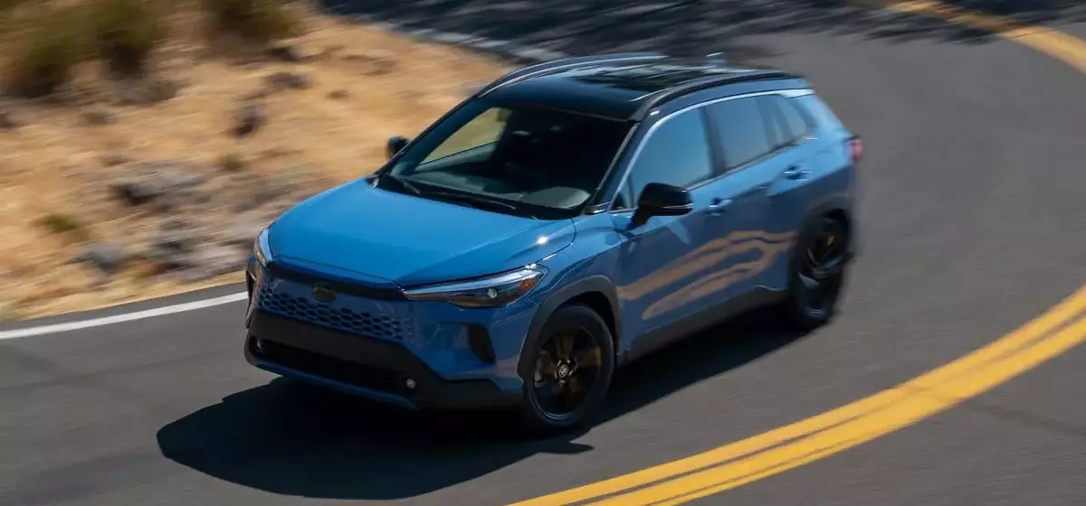 2027 Toyota Corolla Cross Hybrid: An Efficient and Practical Compact SUV