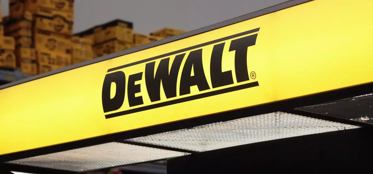 DeWalt's 50-Piece Mechanics Tool Set: A Compact Essential for Every Garage