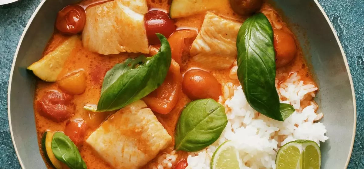 Effortless One-Pan Fish Curry