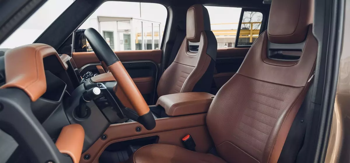 Inside the 2025 Land Rover Defender Octa