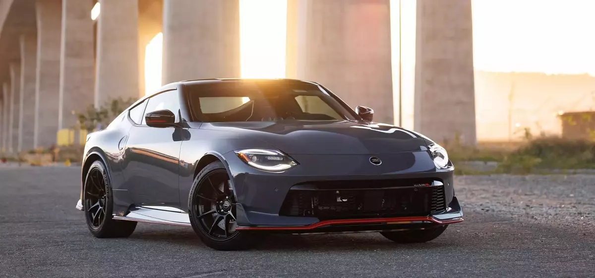 2027 Nissan Z Lineup: NISMO Adds Manual, Standard Models Get Facelift