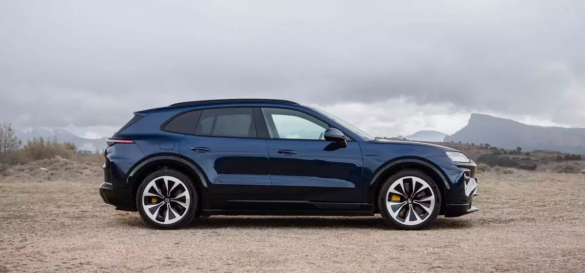 2026 Porsche Cayenne Electric: Power and Performance Redefined