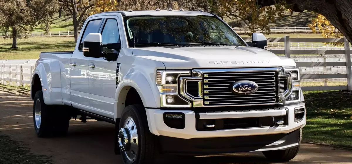 Ford Recalls Thousands of Super Duty Pickups For Failing Fuel Pumps Again