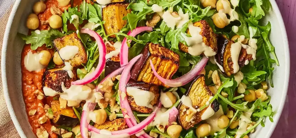 20 High-Fiber Vegetarian Dinners That Aren't Salad Bowls