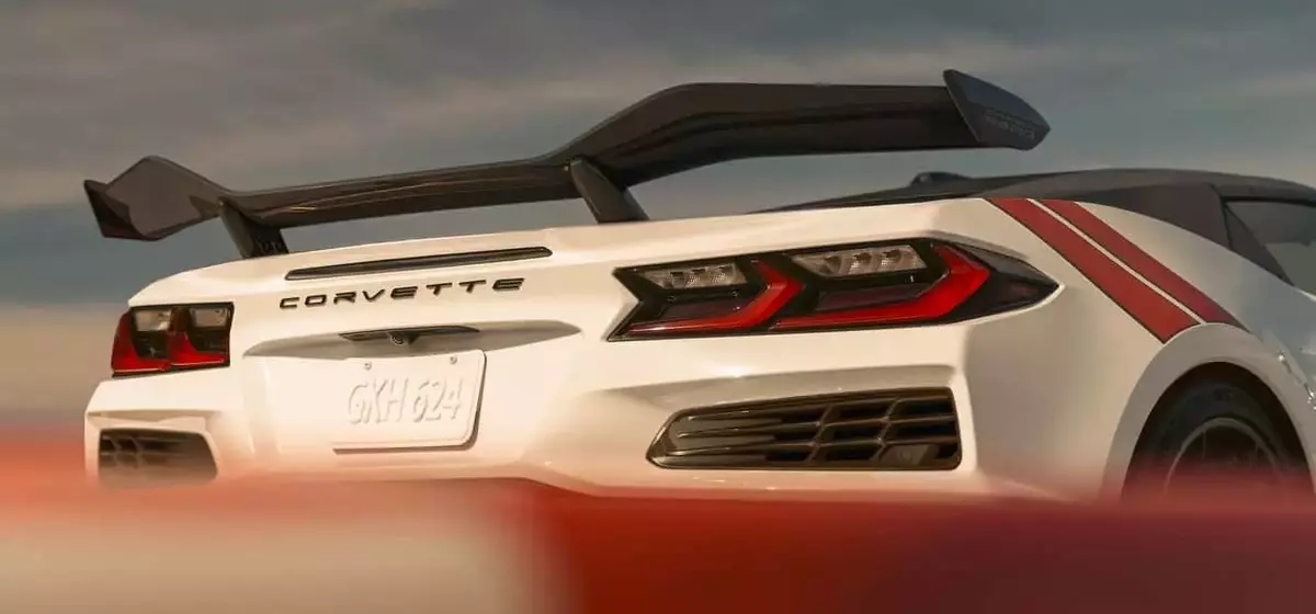 Chevy Halts C8 Corvette Sales Over Lighting Module Flaw