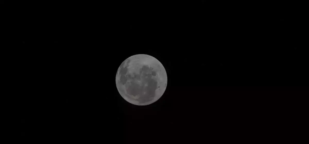 Artemis II Astronauts Uncover New Lunar Insights Beyond Satellite Capabilities