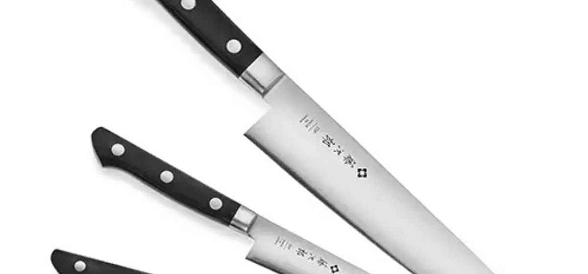 The Tojiro DP Knife Set: A Smart Kitchen Investment